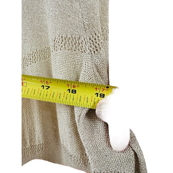 ✌️ 2/$40 ✌️ Chico's Long Gold Shimmer Cardigan with V Pattern sz Petite Small - Picture 6 of 8